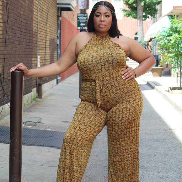 Pants - Plus size - Halterneck Jumpsuit